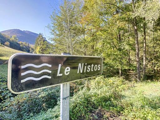 Gite De Montagne « Les Pivoines » A Nistos Bagian luar foto